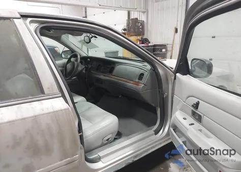 2004 Ford Crown Victoria Lx from USA, damaged, VIN 2FAFP74W44X137372